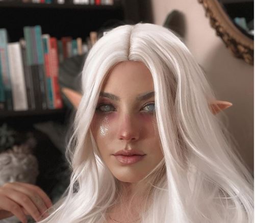 How To Get The Magic Of Colored Contacts Working For You