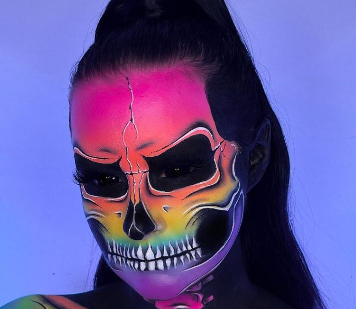 The Best Black Sclera Contacts Work Wonders For Anyone