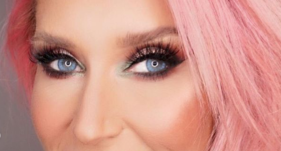 Coloured Contact Lenses