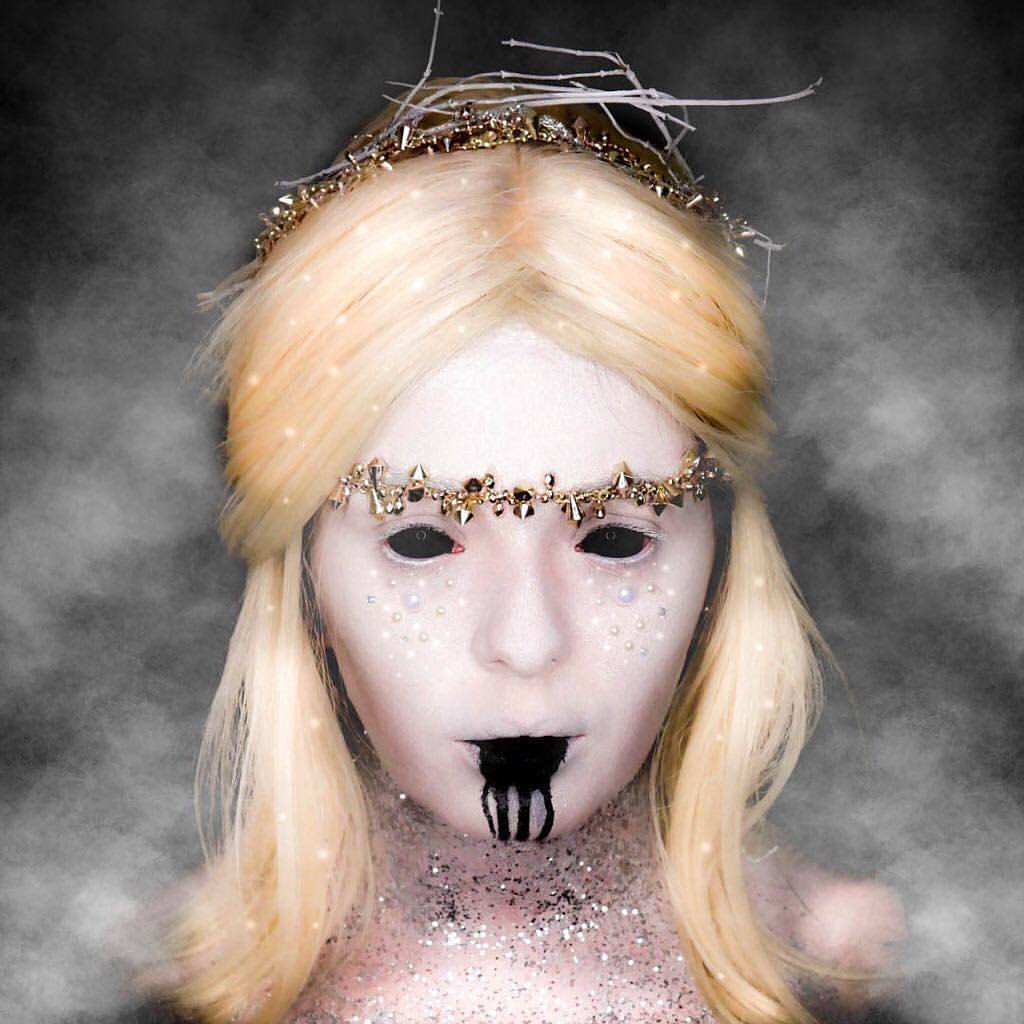 Black Sclera (22mm Full Eye Covered) Colour Contact Lenses