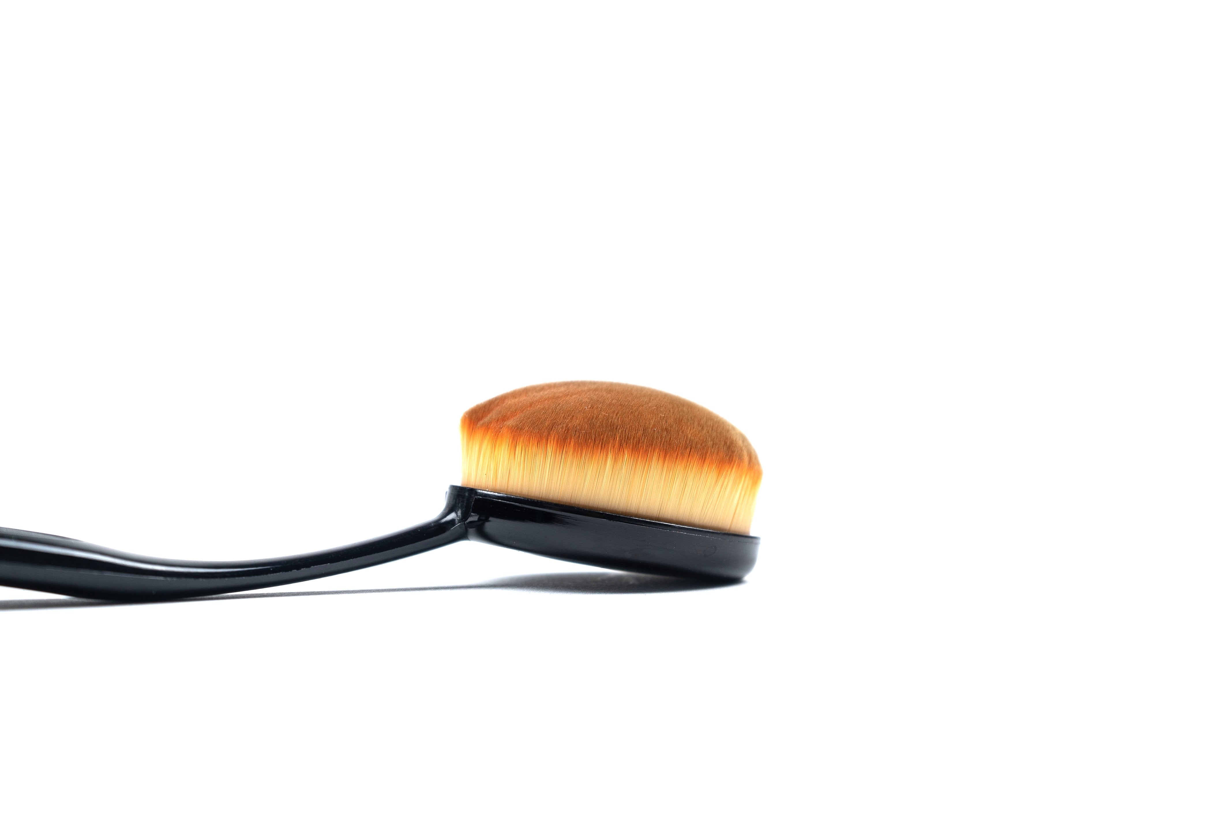 Pro Oval Make up Brushes - Large 