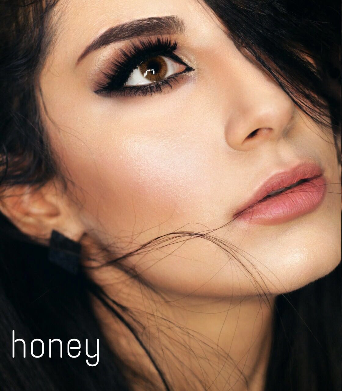 Honey Colour Contact Lenses