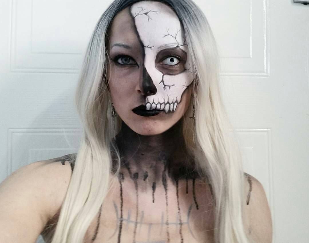 White Out Colour Contact Lenses